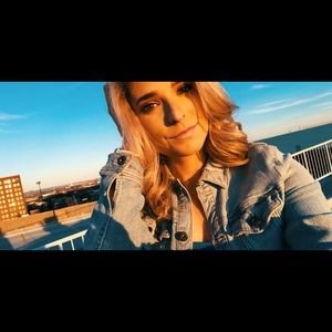 Meet your Posher, Julianne